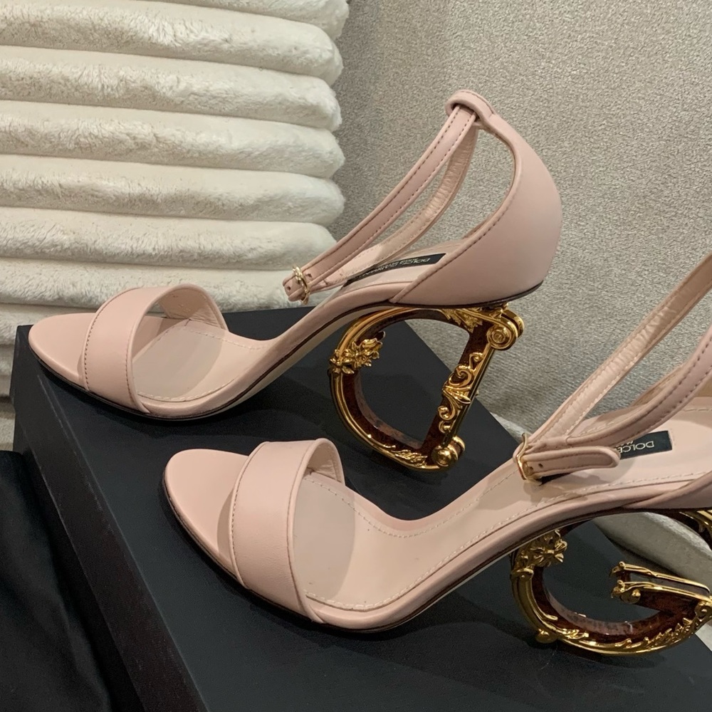 D&G BAROQUE sculpture heel